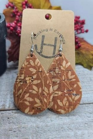 Natural Pumpkin Willow Teardrop Earrings